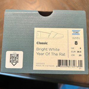 Toms Classic Shoe New with Tags - Year of the Rat themed Size 8